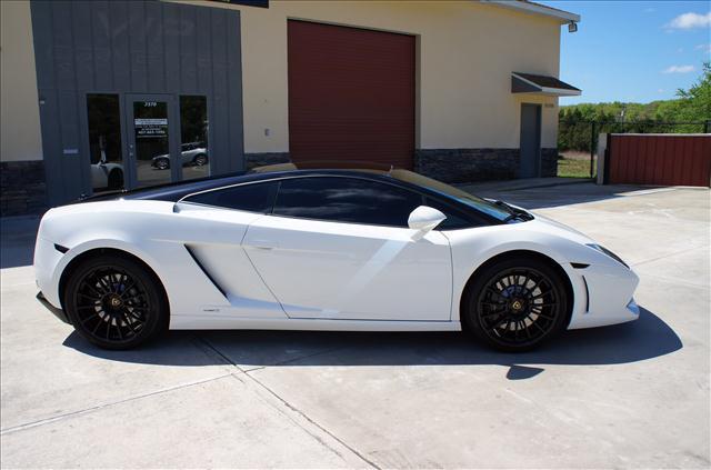 2011 Lamborghini Gallardo 4dr SL AWD V6