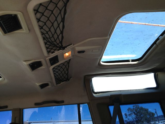 1994 Land Rover Discovery Base