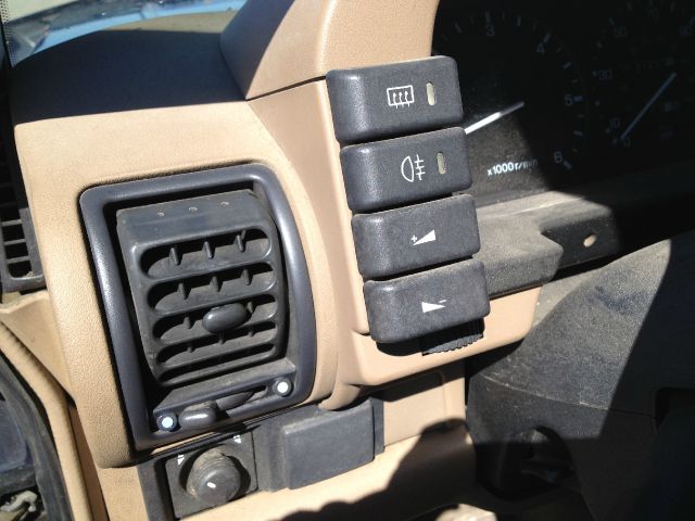 1994 Land Rover Discovery Base