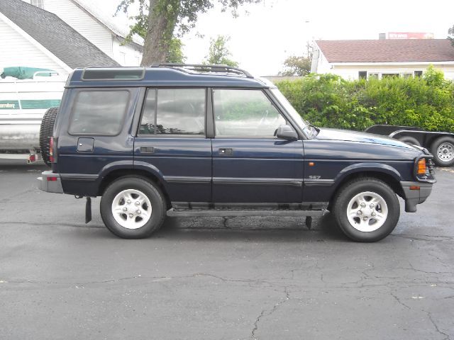 1997 Land Rover Discovery 1500 LS Ext. Cab Sportside