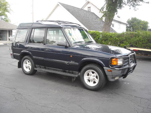 1997 Land Rover Discovery 1500 LS Ext. Cab Sportside