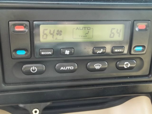 2003 Land Rover Discovery SE