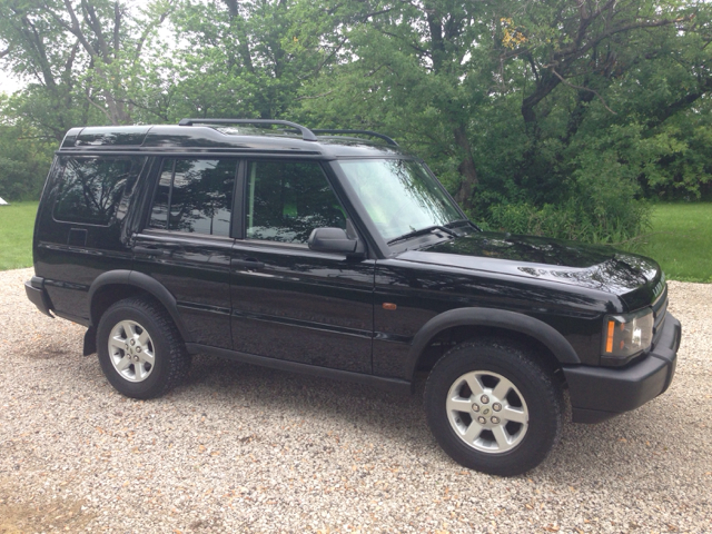 2003 Land Rover Discovery Sport - 4x4 Loaded
