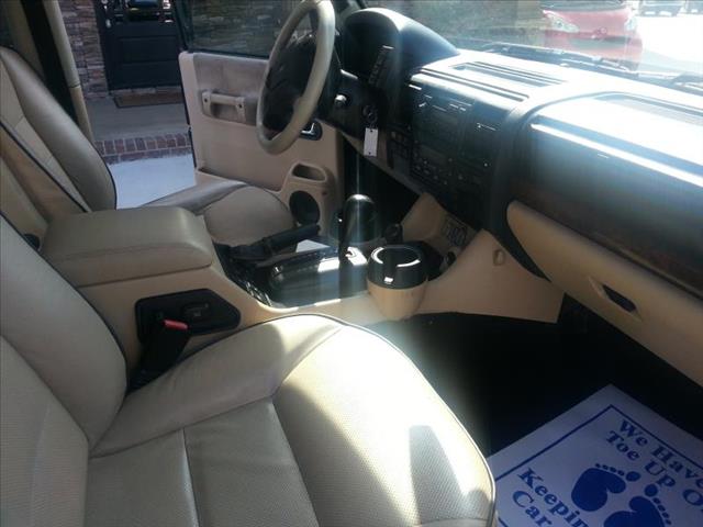 2003 Land Rover Discovery SRW SLE2