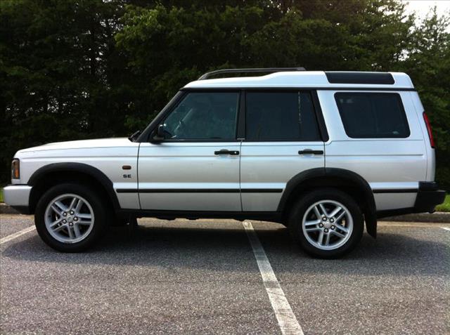 2003 Land Rover Discovery SRW SLE2
