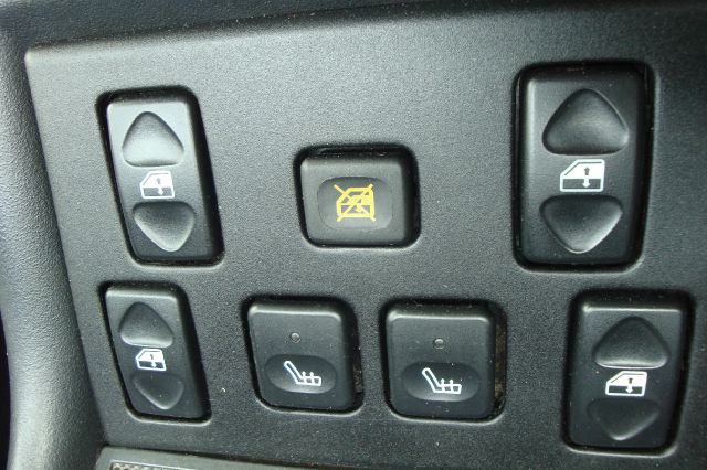 2004 Land Rover Discovery 2.0T Quattro AT