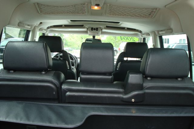 2004 Land Rover Discovery 2.0T Quattro AT