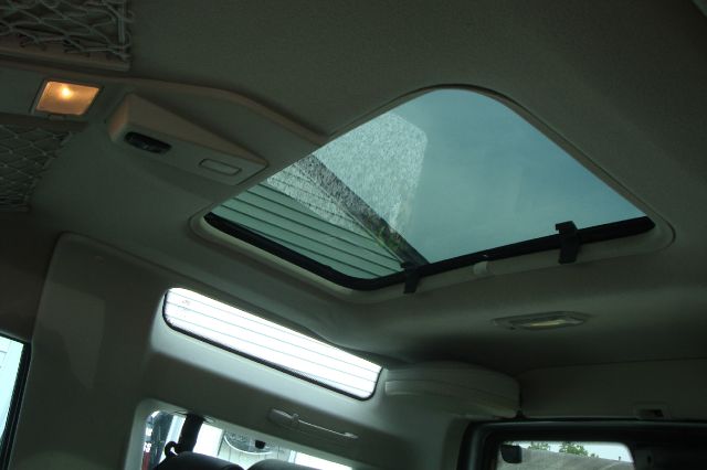 2004 Land Rover Discovery 2.0T Quattro AT