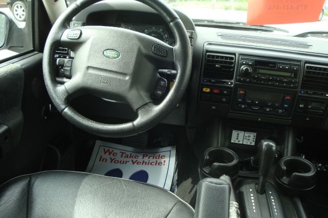 2004 Land Rover Discovery 2.0T Quattro AT