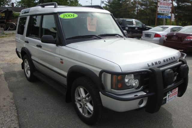 2004 Land Rover Discovery 2.0T Quattro AT