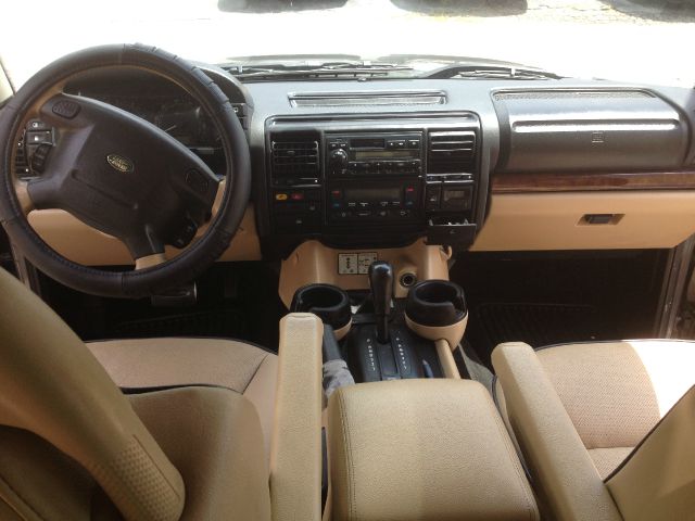 2004 Land Rover Discovery SE