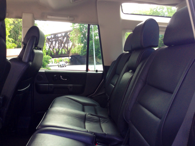 2004 Land Rover Discovery Talladega 5