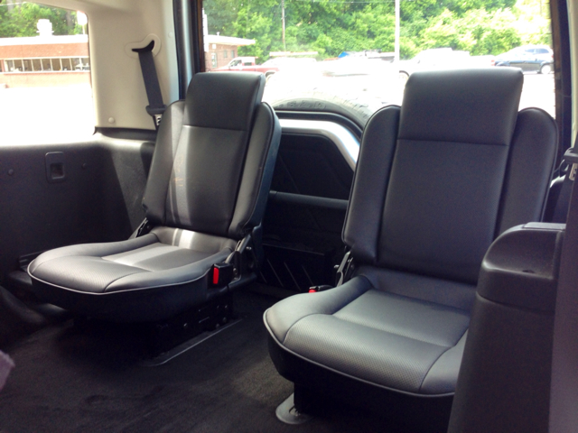 2004 Land Rover Discovery Talladega 5