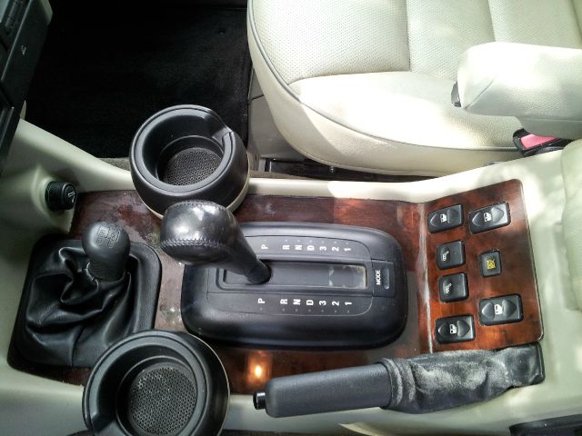 2004 Land Rover Discovery Talladega 5