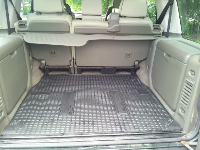 2004 Land Rover Discovery Talladega 5