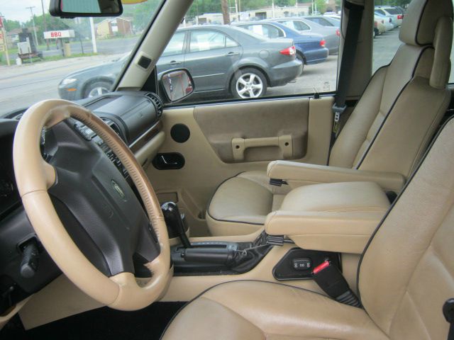 2004 Land Rover Discovery SE