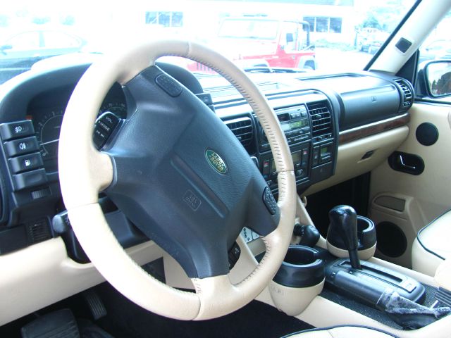 2004 Land Rover Discovery SE