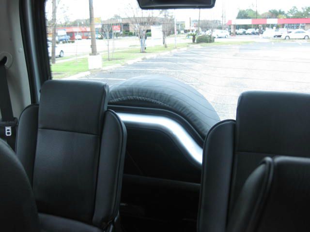 2004 Land Rover Discovery SS 454