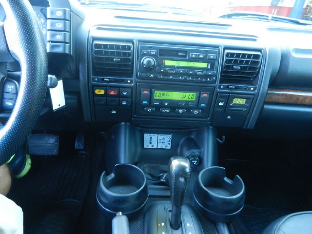 2004 Land Rover Discovery SE