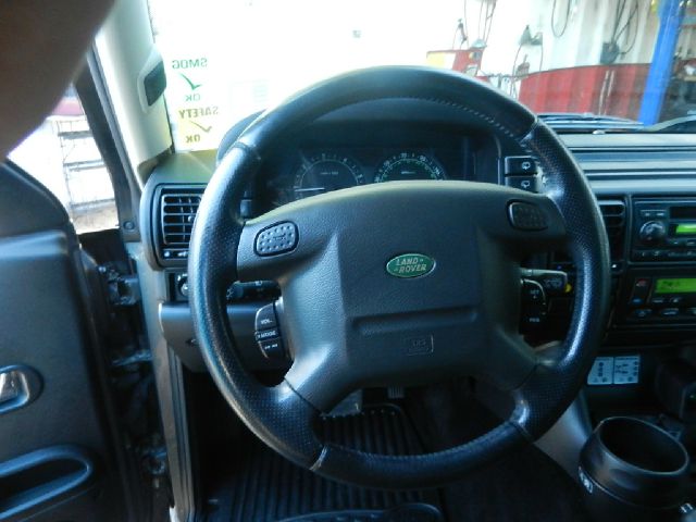 2004 Land Rover Discovery SE