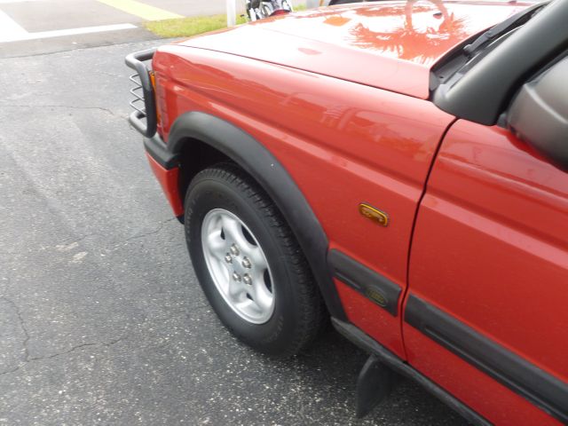 1999 Land Rover Discovery II SLT 25
