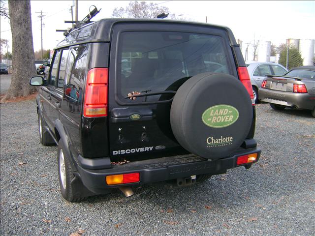 1999 Land Rover Discovery II Base