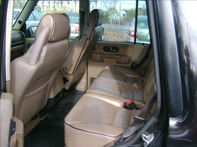 1999 Land Rover Discovery II Base