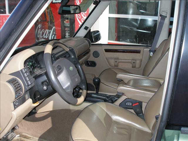 2000 Land Rover Discovery II Base