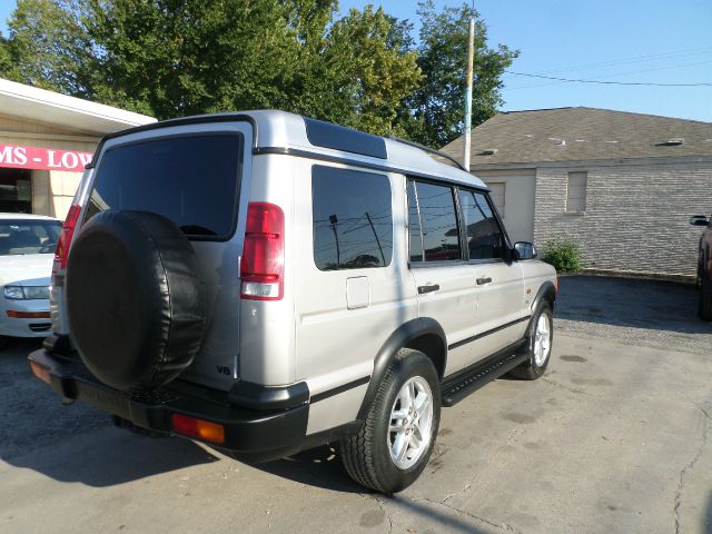 2001 Land Rover Discovery II 4WD 1500 4x4 SUV