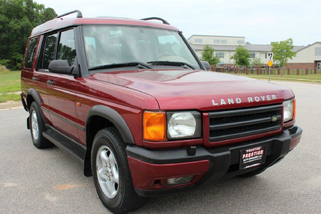 2001 Land Rover Discovery II 1999 Toyota XLE