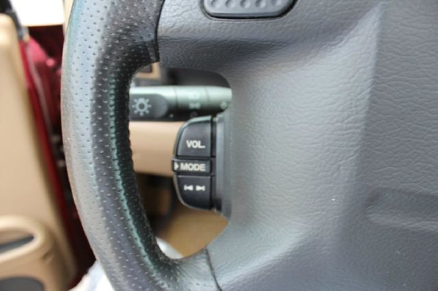 2001 Land Rover Discovery II 1999 Toyota XLE