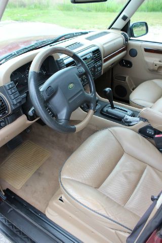 2001 Land Rover Discovery II 1999 Toyota XLE