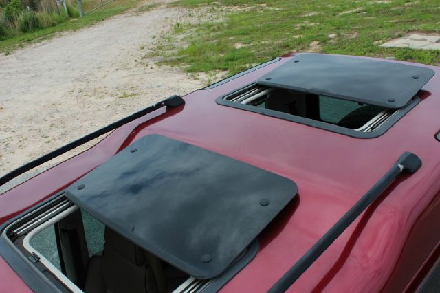 2001 Land Rover Discovery II 1999 Toyota XLE