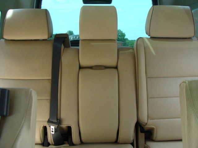 2002 Land Rover Discovery II 4WD 1500 4x4 SUV