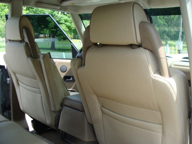 2002 Land Rover Discovery II 4WD 1500 4x4 SUV