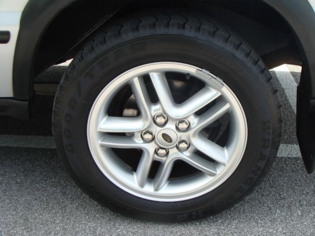 2002 Land Rover Discovery II 4WD 1500 4x4 SUV