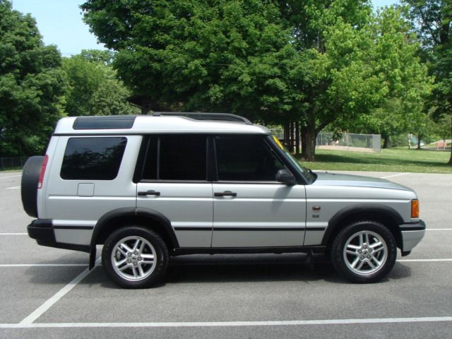 2002 Land Rover Discovery II 4WD 1500 4x4 SUV