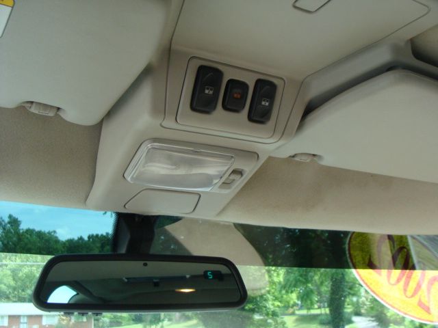 2002 Land Rover Discovery II 4WD 1500 4x4 SUV