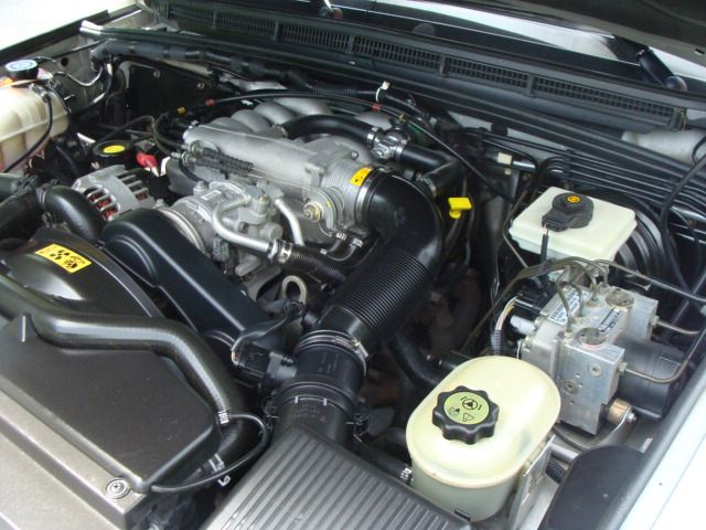 2002 Land Rover Discovery II 4WD 1500 4x4 SUV