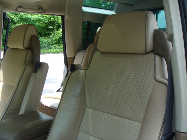 2002 Land Rover Discovery II 4WD 1500 4x4 SUV