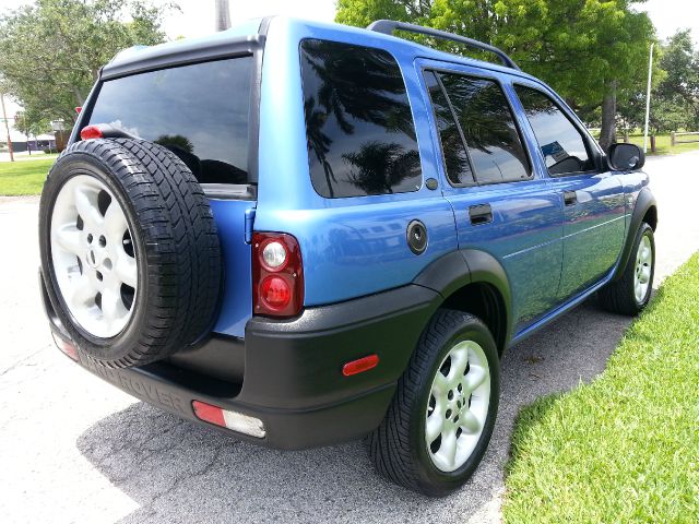 2002 Land Rover Freelander SE