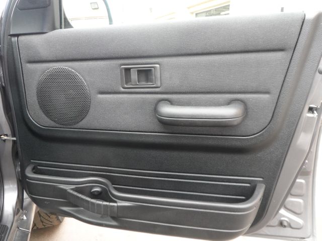 2003 Land Rover Freelander EX-L W/ DVD System