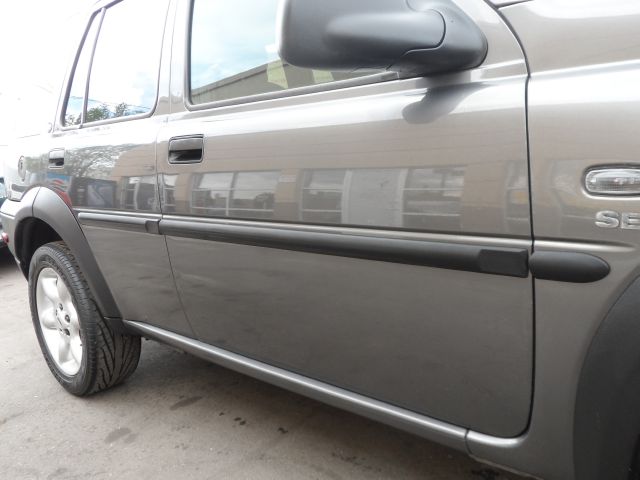 2003 Land Rover Freelander EX-L W/ DVD System