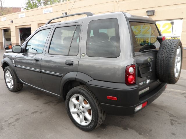 2003 Land Rover Freelander EX-L W/ DVD System