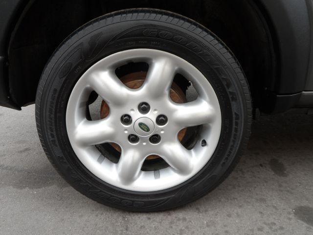 2003 Land Rover Freelander EX-L W/ DVD System