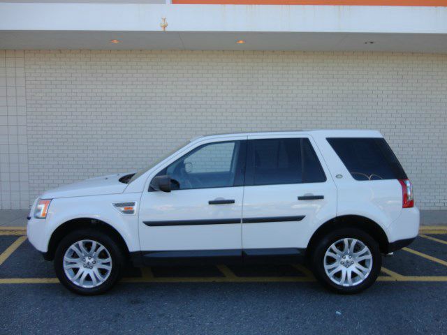 2008 Land Rover LR2 545ia W/ Navi