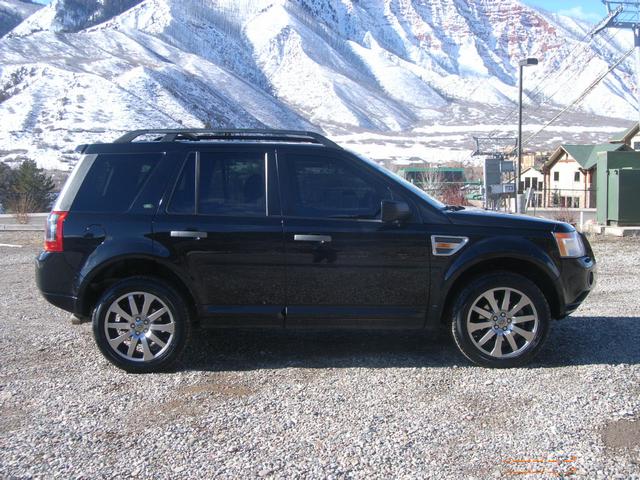 2008 Land Rover LR2 LTZ 4WD Crew Cab Z71 W/sunroof Nav 18s