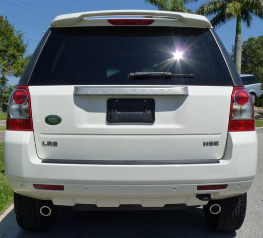 2008 Land Rover LR2 LTZ 4WD Crew Cab Z71 W/sunroof Nav 18s