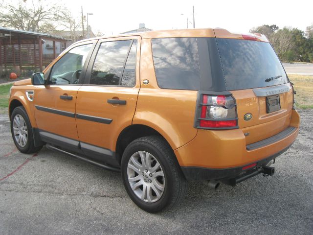 2008 Land Rover LR2 SE