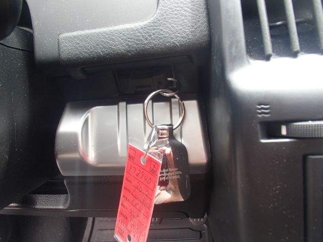 2010 Land Rover LR2 Sport Hatcback